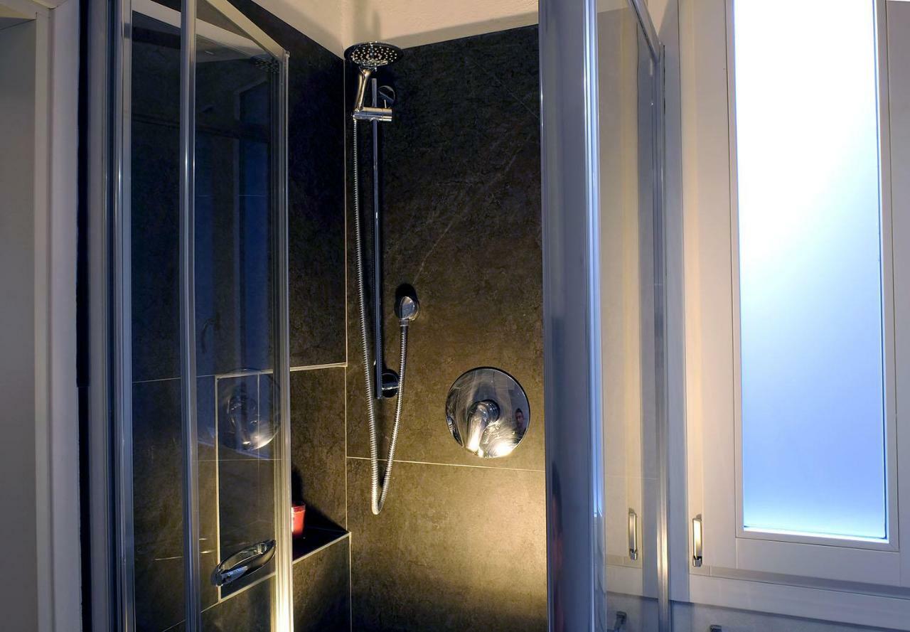 True Venice 2 Bedrooms In The Heart Of Castello Венеция Экстерьер фото